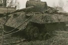 Harckocsigyár (Tank Overhaul)